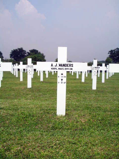 wanders.a.j.2005.jpg