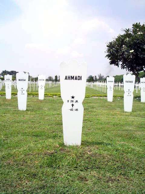 ahmadi.2005.jpg