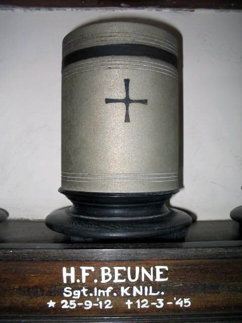 beune.h.f.2005.jpg