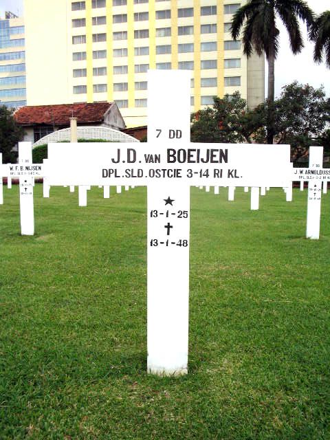 boeijen.van.j.d.2005.jpg