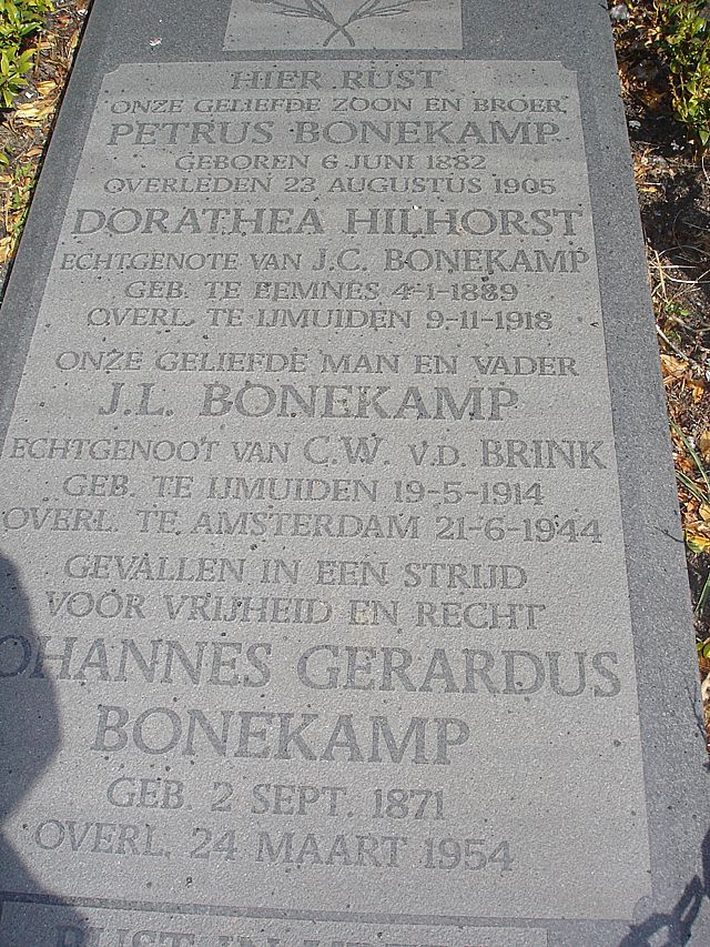 bonekamp.j.l.2007.jpg