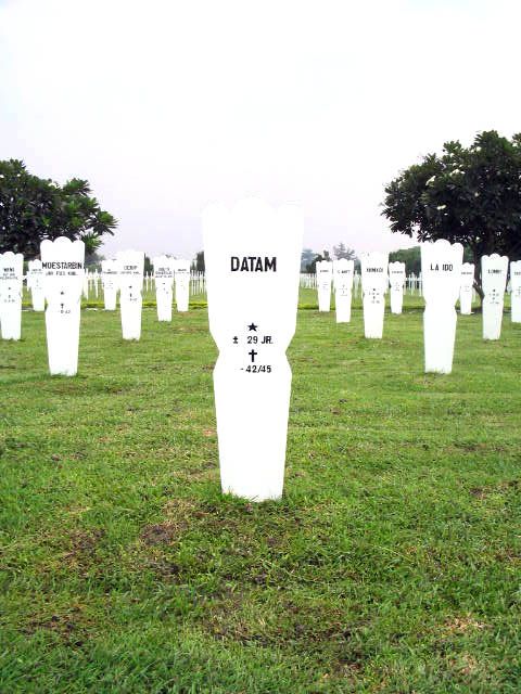 datam.2005.jpg