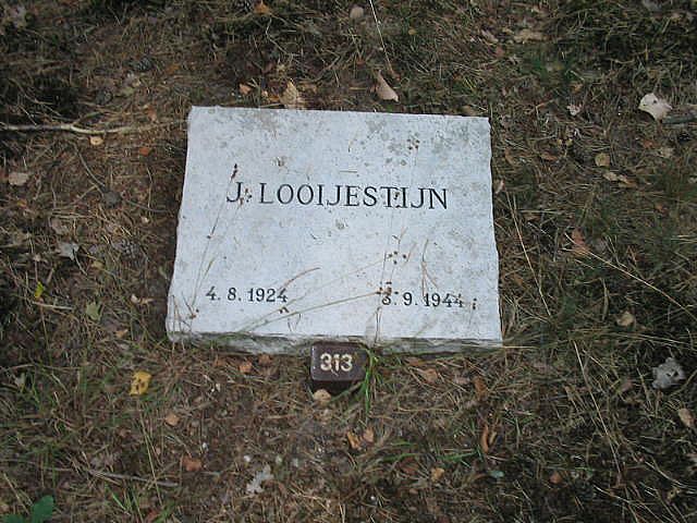 J.Looijestijn.jpg