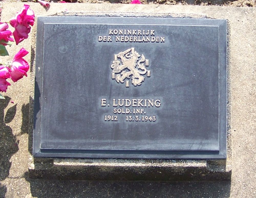 5. E. 17.JPG
