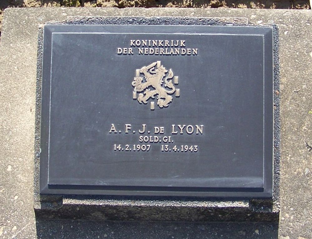 7. G. 51.JPG