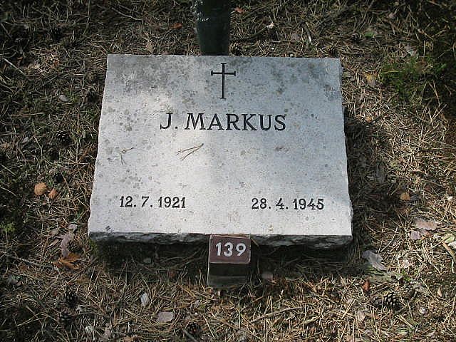 099798.jpg