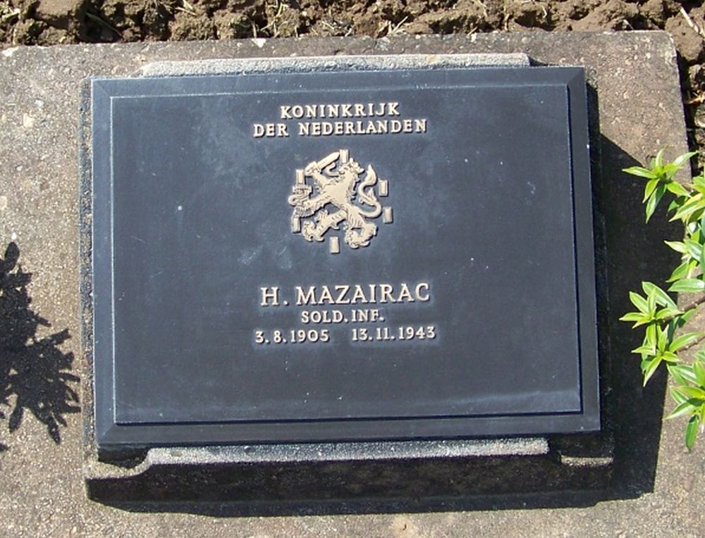 7. E. 25.JPG