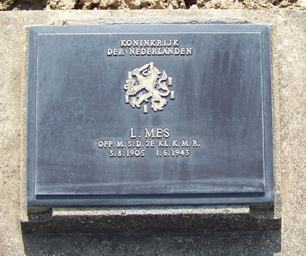 5. E. 35.JPG