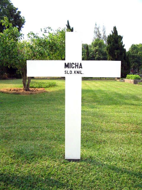 micha.2004.jpg.JPG