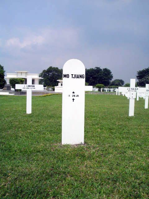 mo tjiang.2005.jpg