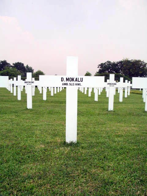 mokalu.d.2005.jpg