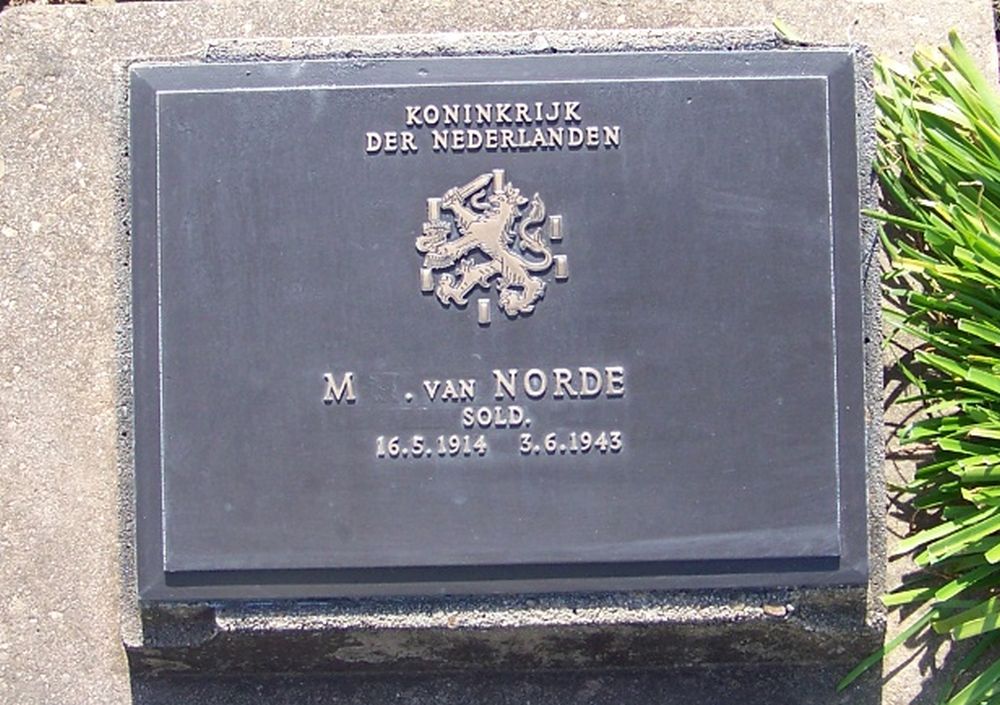 7. H. 52.JPG