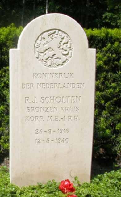 r.j.scholten.jpg