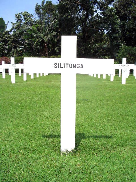 silitonga.2005.jpg