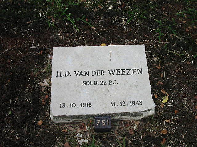 H.D.v.der Weezen.jpg