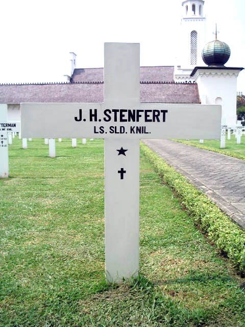 stenfert.j.h.2005.jpg