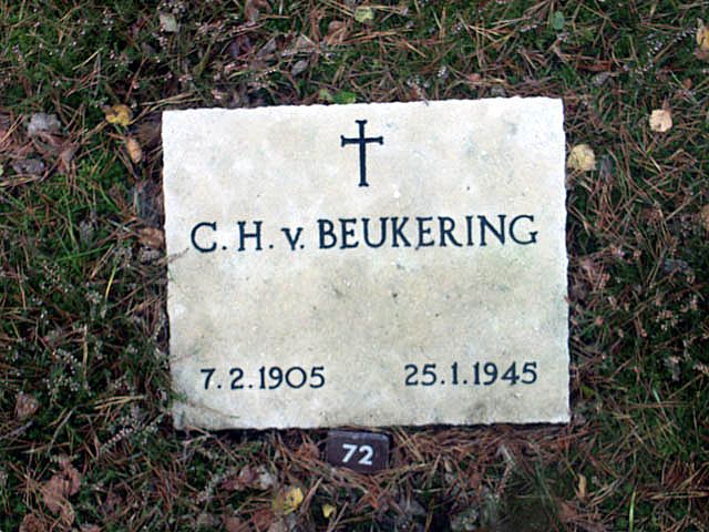 beukering.van.c.h.2005.jpg