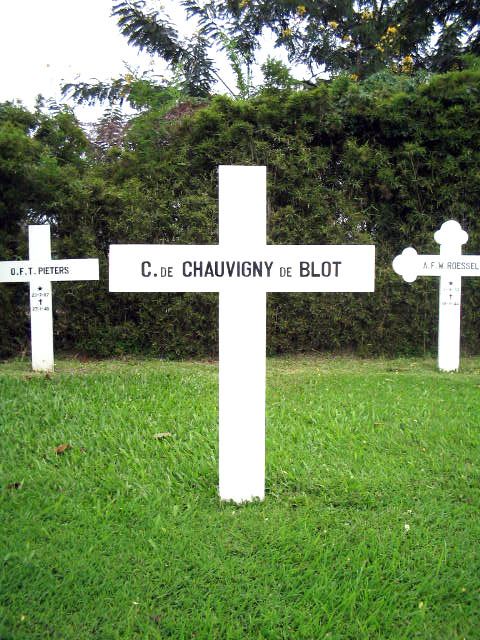 chauvigny.de.blot.de.c.2005.jpg