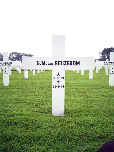 beuzekom.van.g.m.2005.jpg