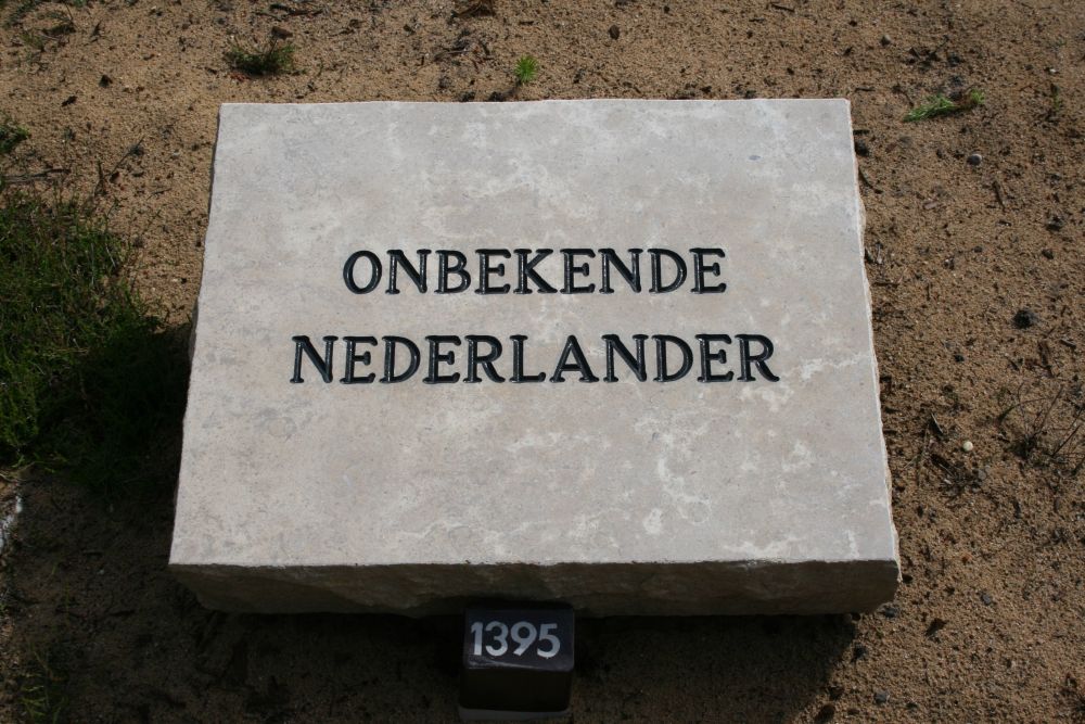 onbekend 4 loenen klein.jpg