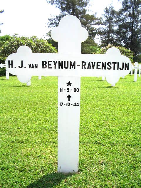 beynum van ravenstijn.h.j.2004.JPG
