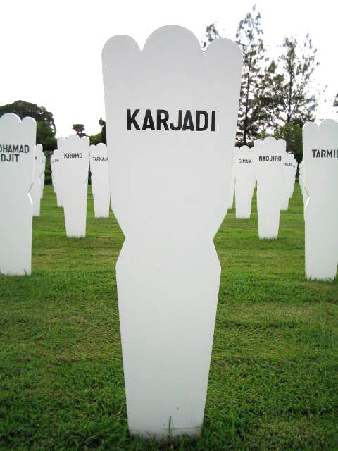karjadi.2004.jpg