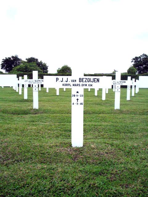 bezoijen.van.p.j.j.2005.jpg
