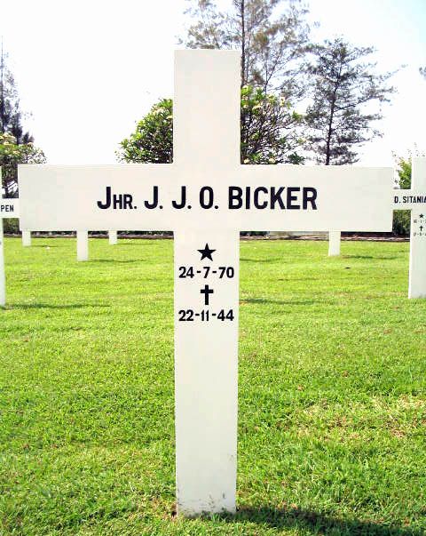 bicker j.j.o.2004.jpg