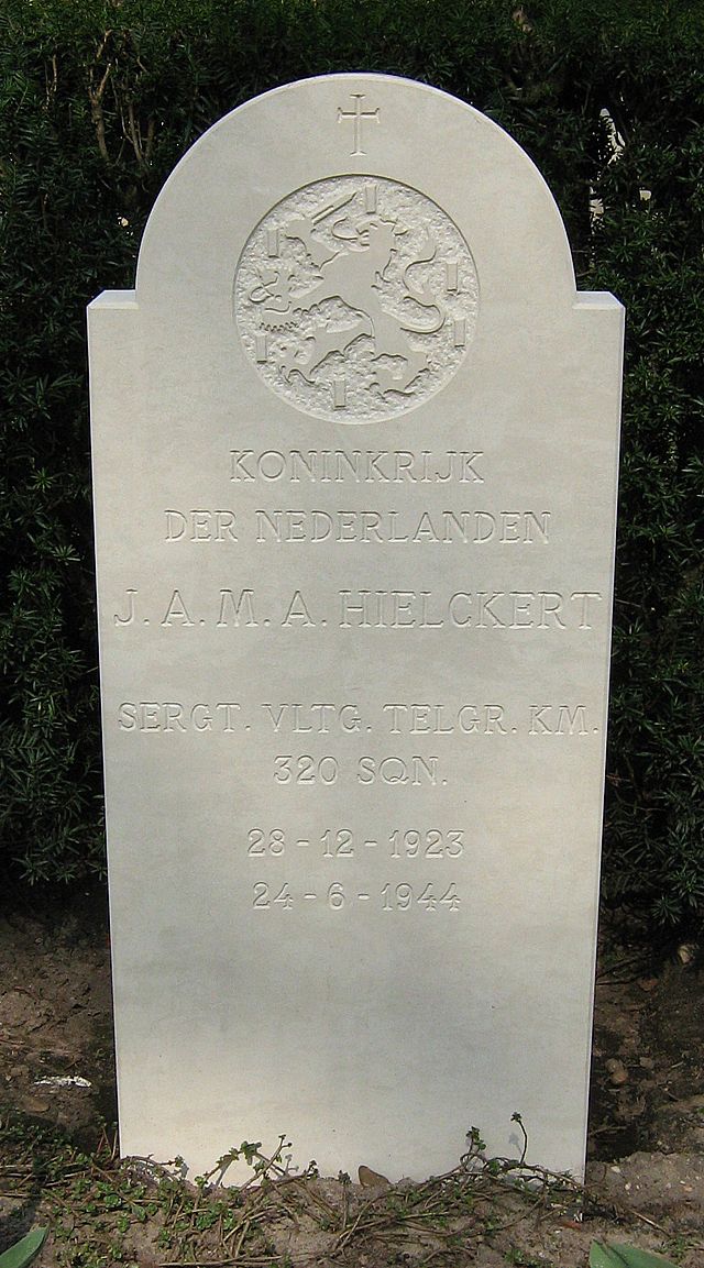 hielckert.j.a.m.a.2007.jpg