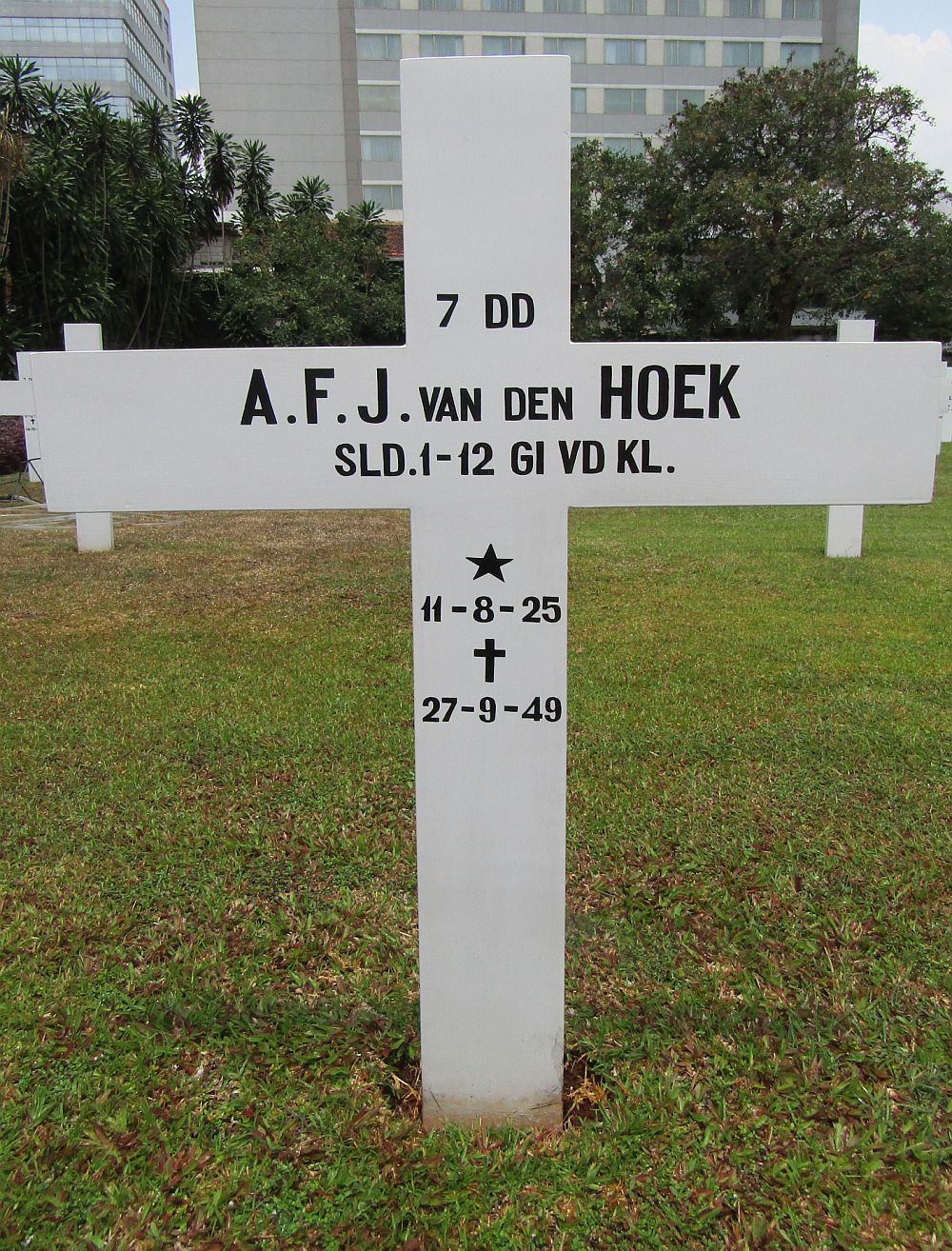 A.F.J. van den Hoek.JPG