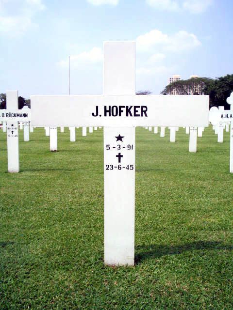 hofker.j.2005.jpg