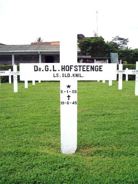 hofsteenge.g.l.2005.jpg