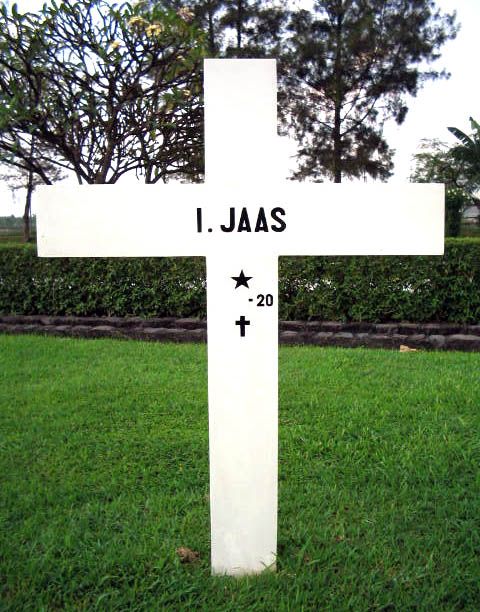 jaas j.2004.jpg