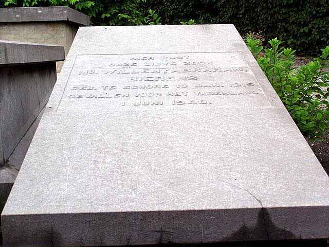 Bierens(1).jpg
