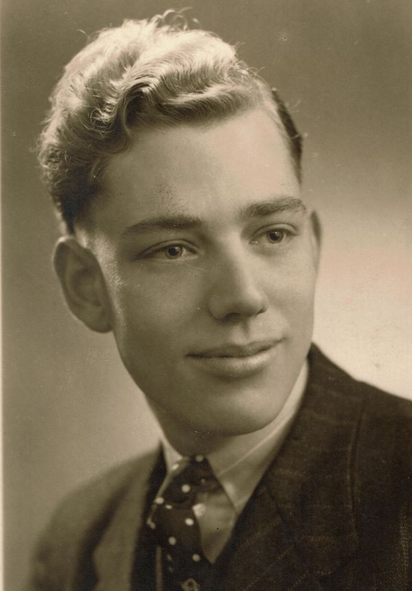 Portretfoto Marinus van den Boogaard, bron familie.jpg