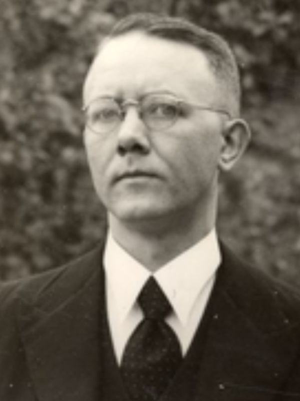 Portretfoto J.T. Meesters.jpg