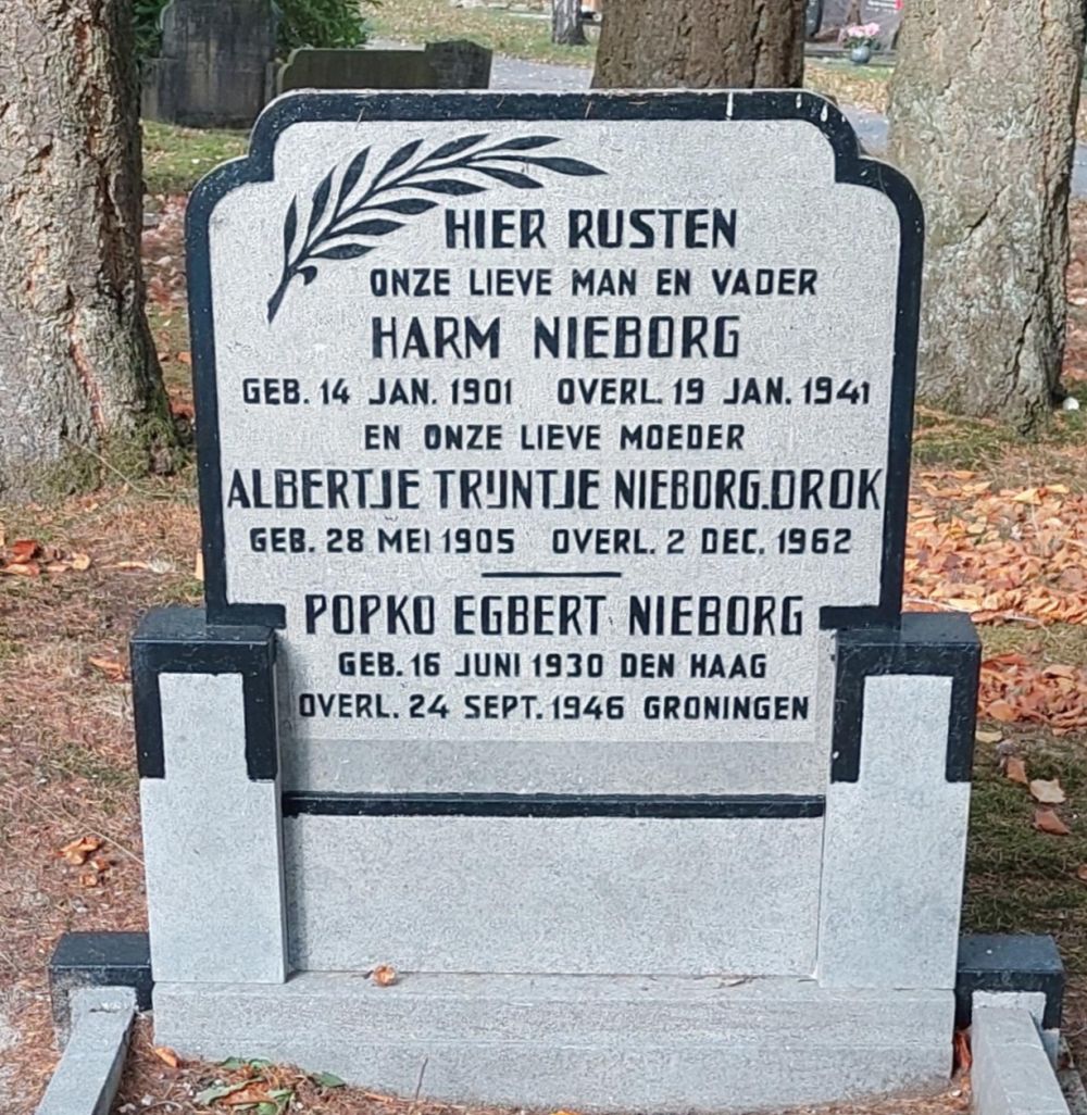 Graffoto H. Nieborg, foto G.F. Miedema.jpg