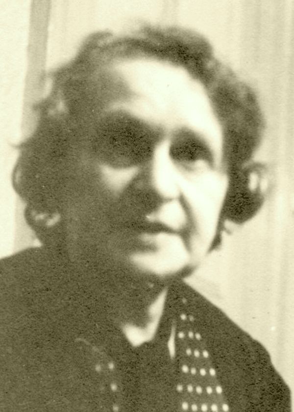Portretfoto L. Feldmann-Stamm, foto familie.jpg