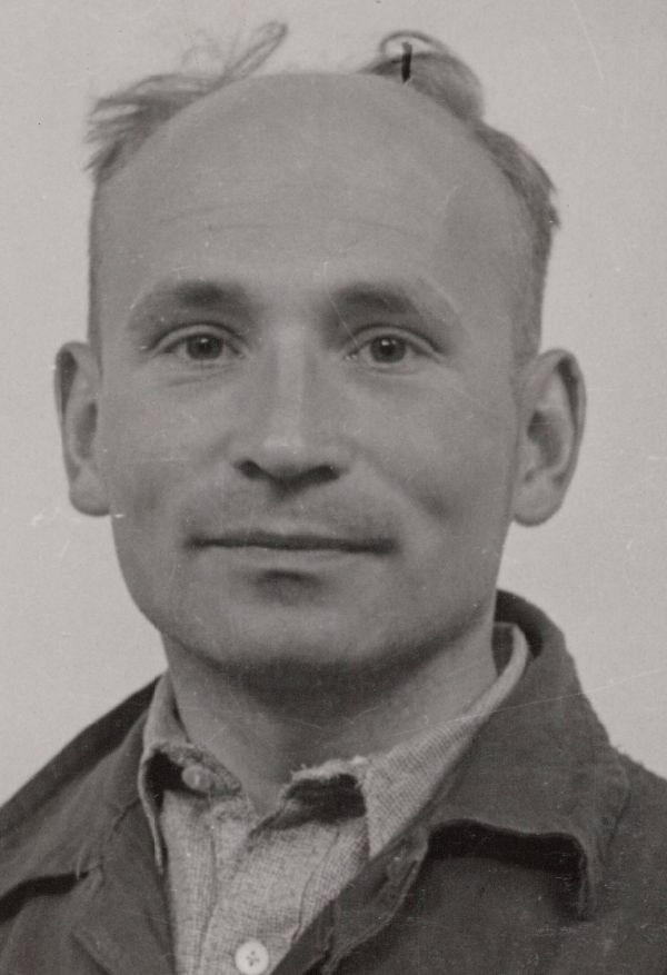 Portretfoto A. Klootwijk, bron Nationaal Archief.jpg