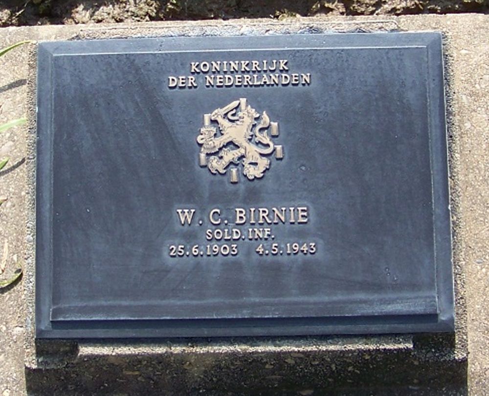 5. E. 15.JPG