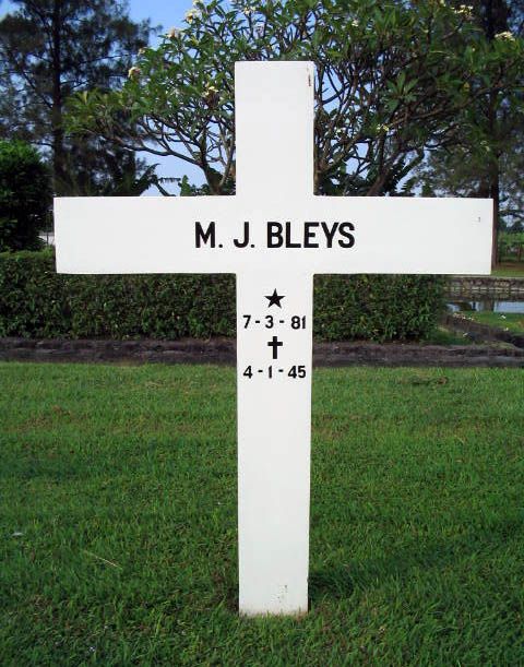 bleys m.j.2004.jpg