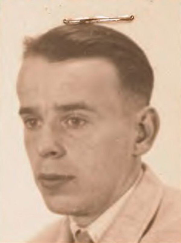 Portretfoto F. Roolker, foto Stadsarchief Amsterdam.jpg