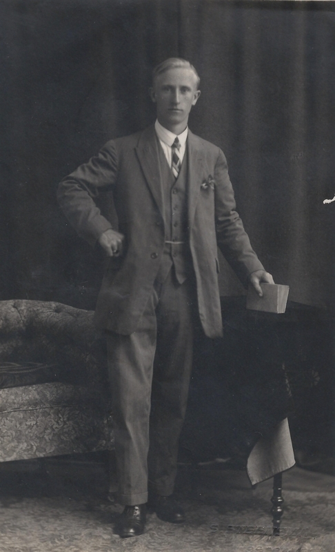 Jan-Lenos.jpg