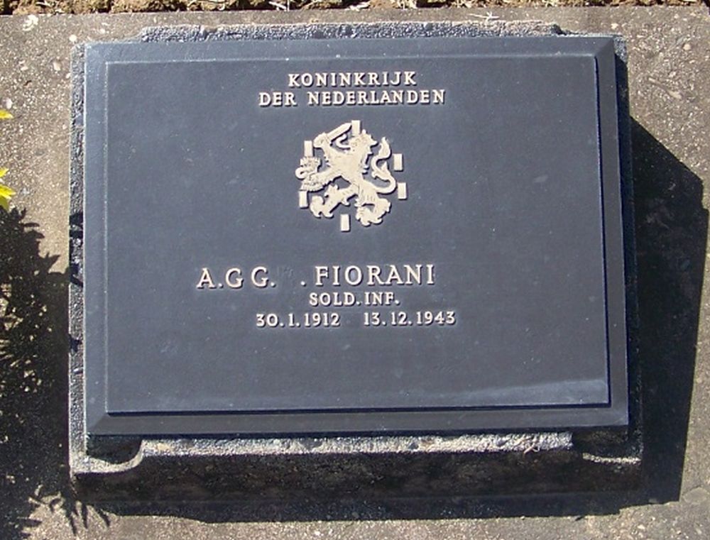 7. G. 23.JPG
