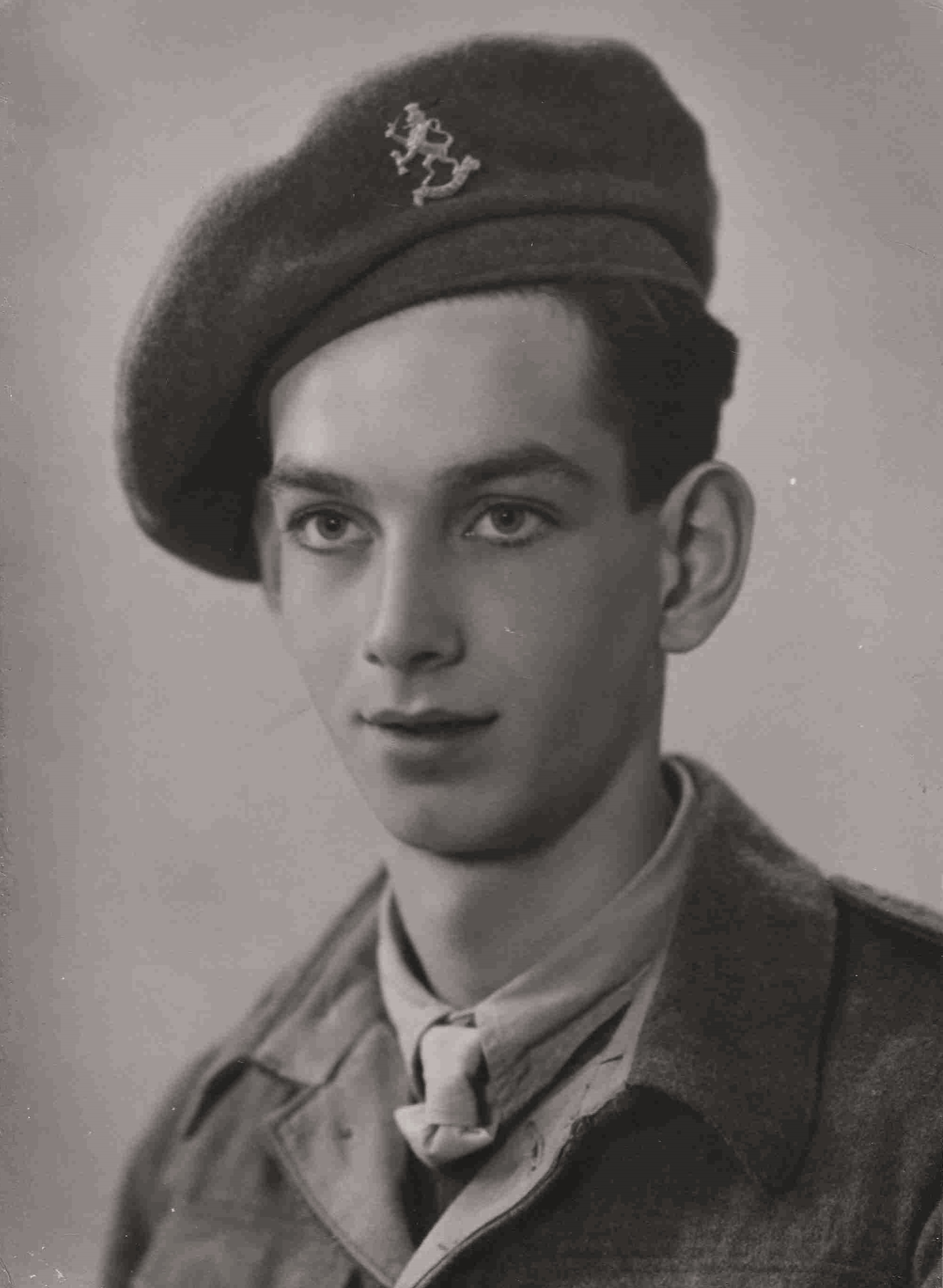 Piet-Verbiest-januari-1948-foto-Starink-Dommelstraat-Eindhoven.jpg