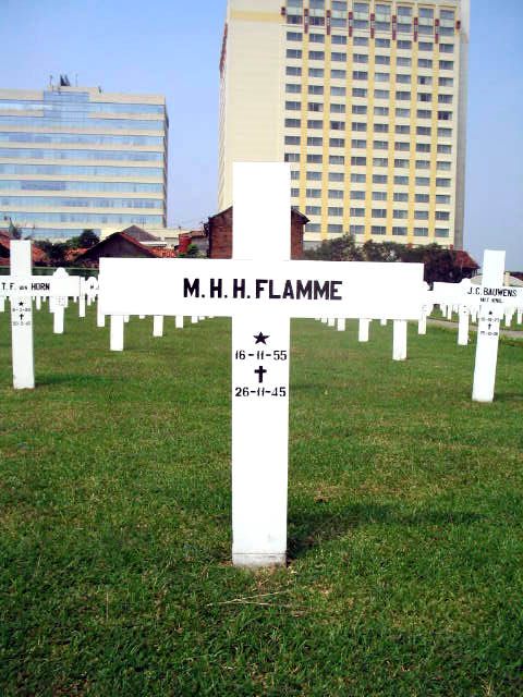 flamme.m.h.h.2005.jpg