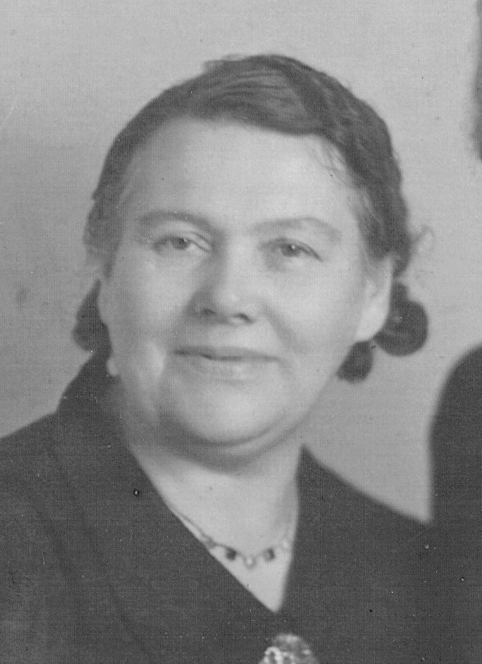 Ma-Pa-van-Heukelom-mums-parents.jpg