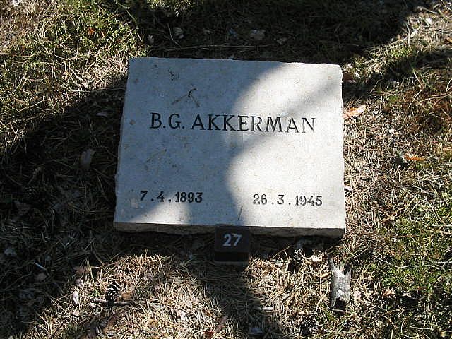 001889.JPG