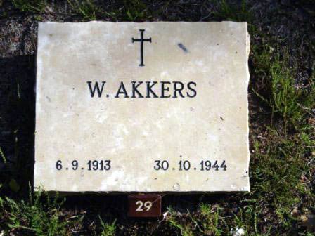 akkers.w.2005.jpg
