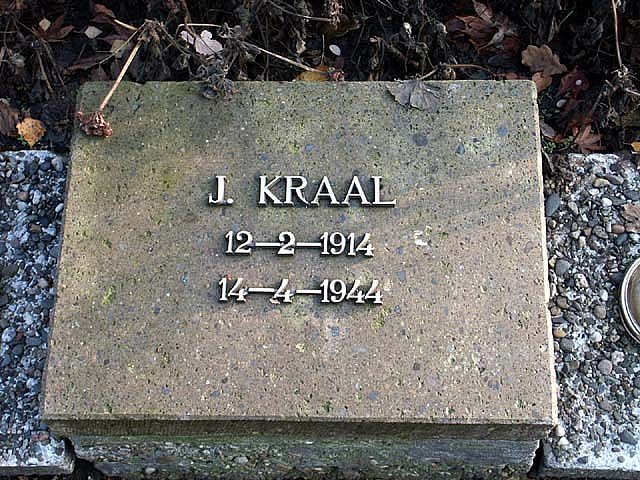 Kraal J.jpg